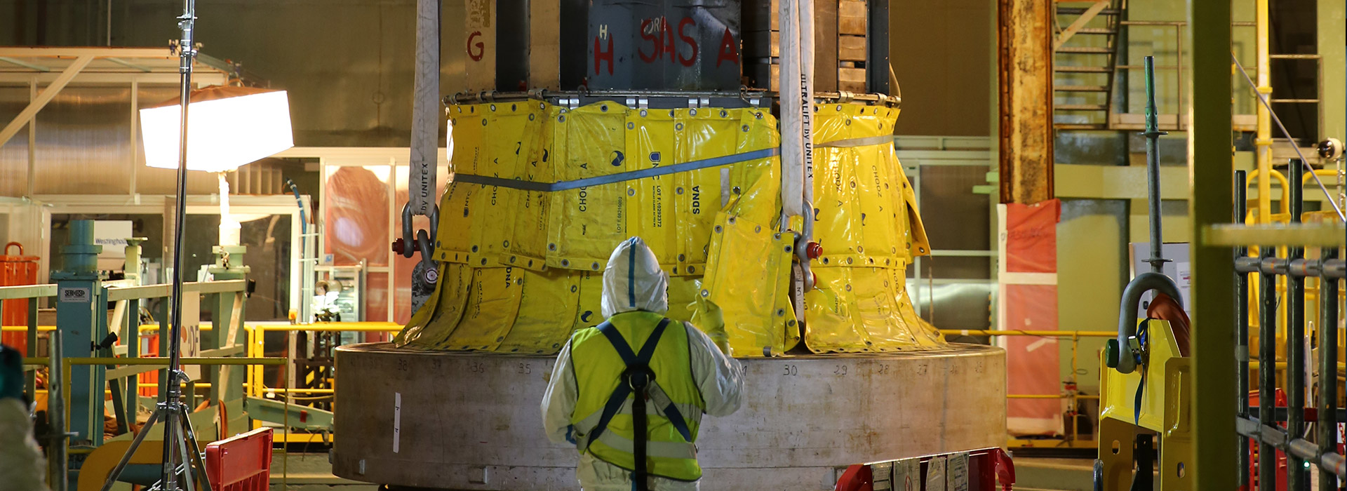 Design, commissioning and PLM for nuclear waste management